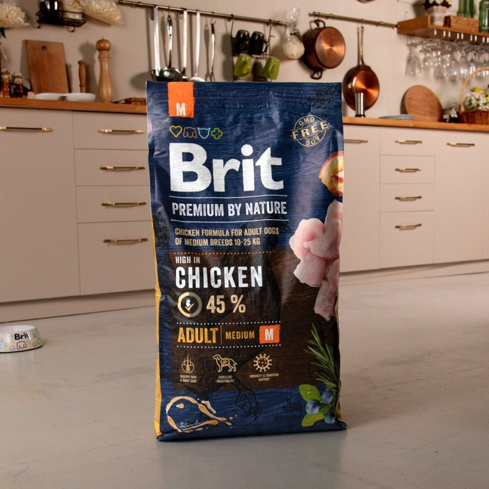 Сухой корм для собак Brit Premium Dog Adult M 8 кг - курица