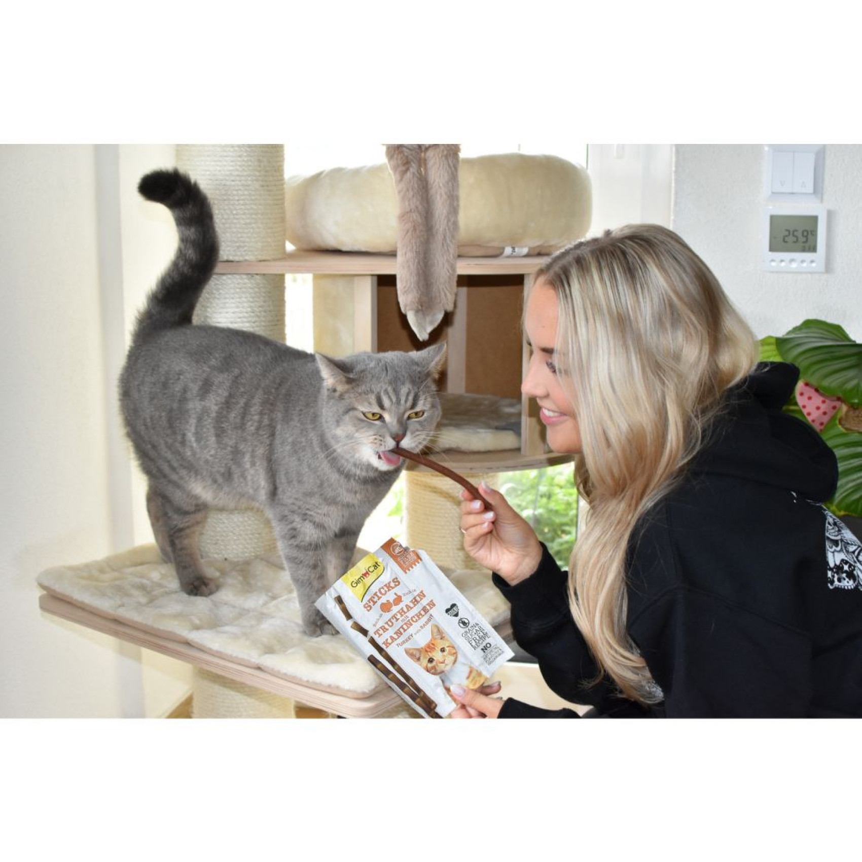 Ласощі для котів GimCat Sticks 4 шт - індичка та кролик